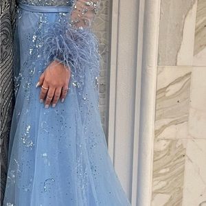 Elegant Blue Long Sleeve Dress